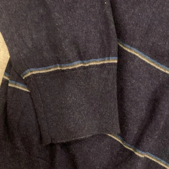 [XL]Banana Republic Luxury Blend Blue striped LS V Neck Pull Over Sweater - Picture 5 of 7